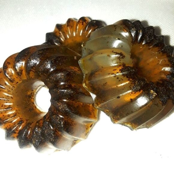 Handcrafted Honey and Matcha doughnut shaped soap bar 1pc BUY 1 GET 1 FREE MIX N - Picture 1 of 12